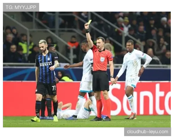 埃因霍温3-0完胜，锁定欧冠资格！足球数据分析师如何在欧洲俱乐部立足？