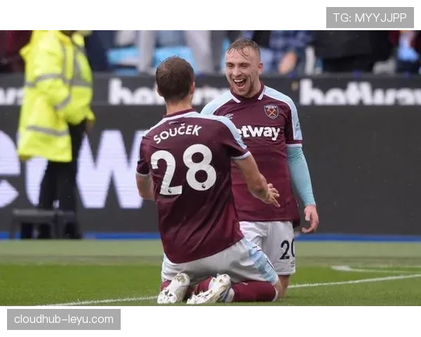 铁锤军团新赛季表现稳健,全力备战下一场焦点战役 铁锤军团新赛季表现稳健,全力备战下一场焦点战役