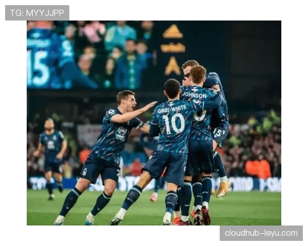 德比郡与诺丁汉森林经典对决回顾：重温历史交锋中的激情时刻