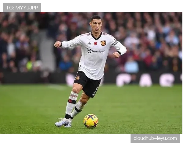 C罗登顶最新足坛影响力排名，传奇地位再获印证